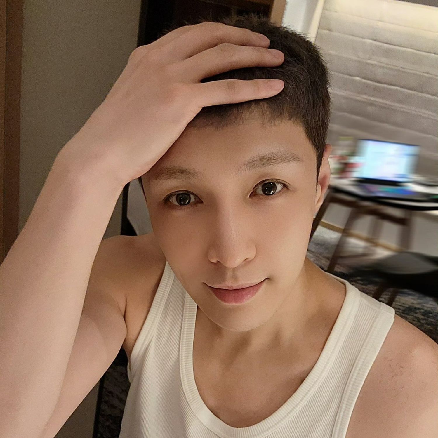 Recent activity shot of Lay (EXO)