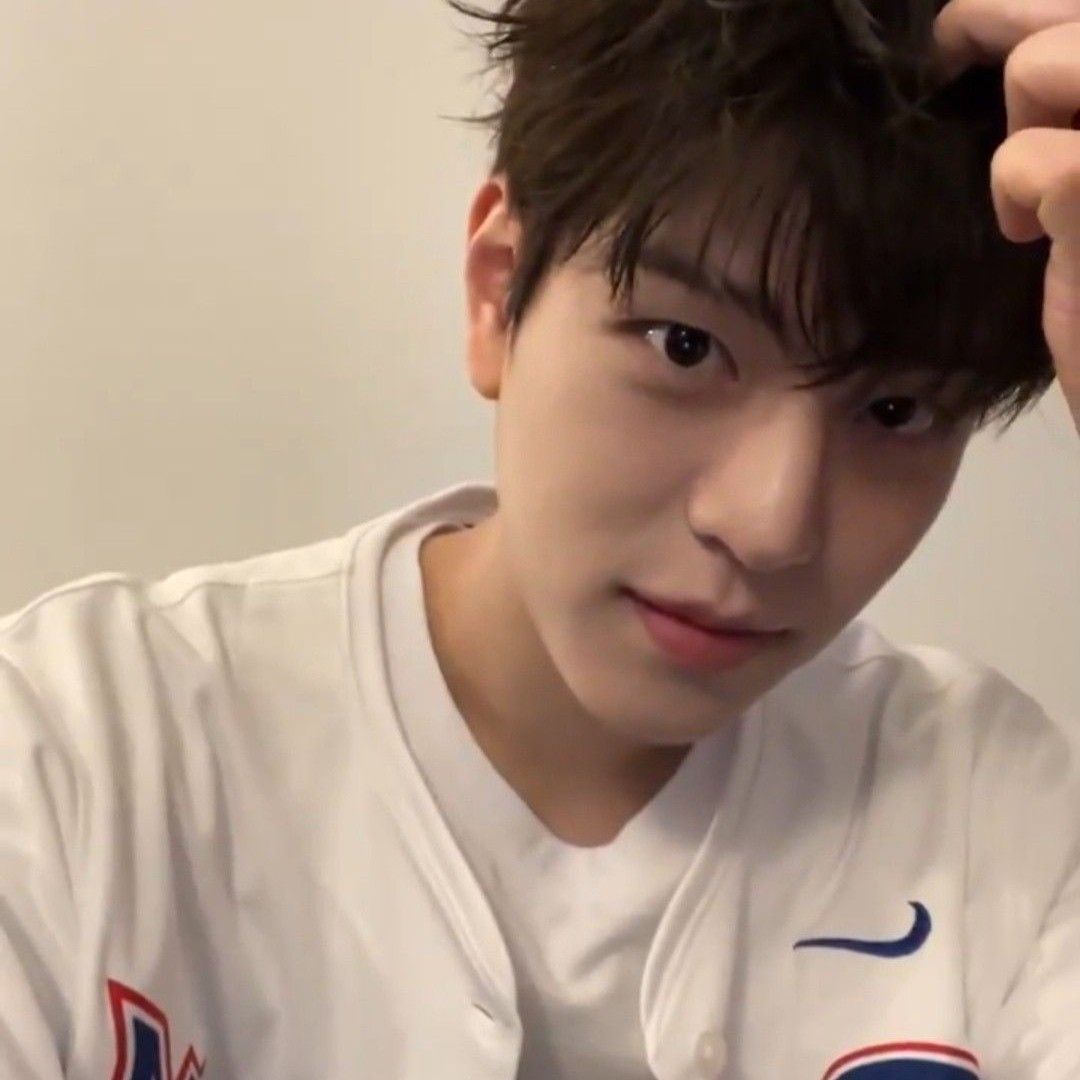 Potret di balik layar Seungmin (Stray Kids)