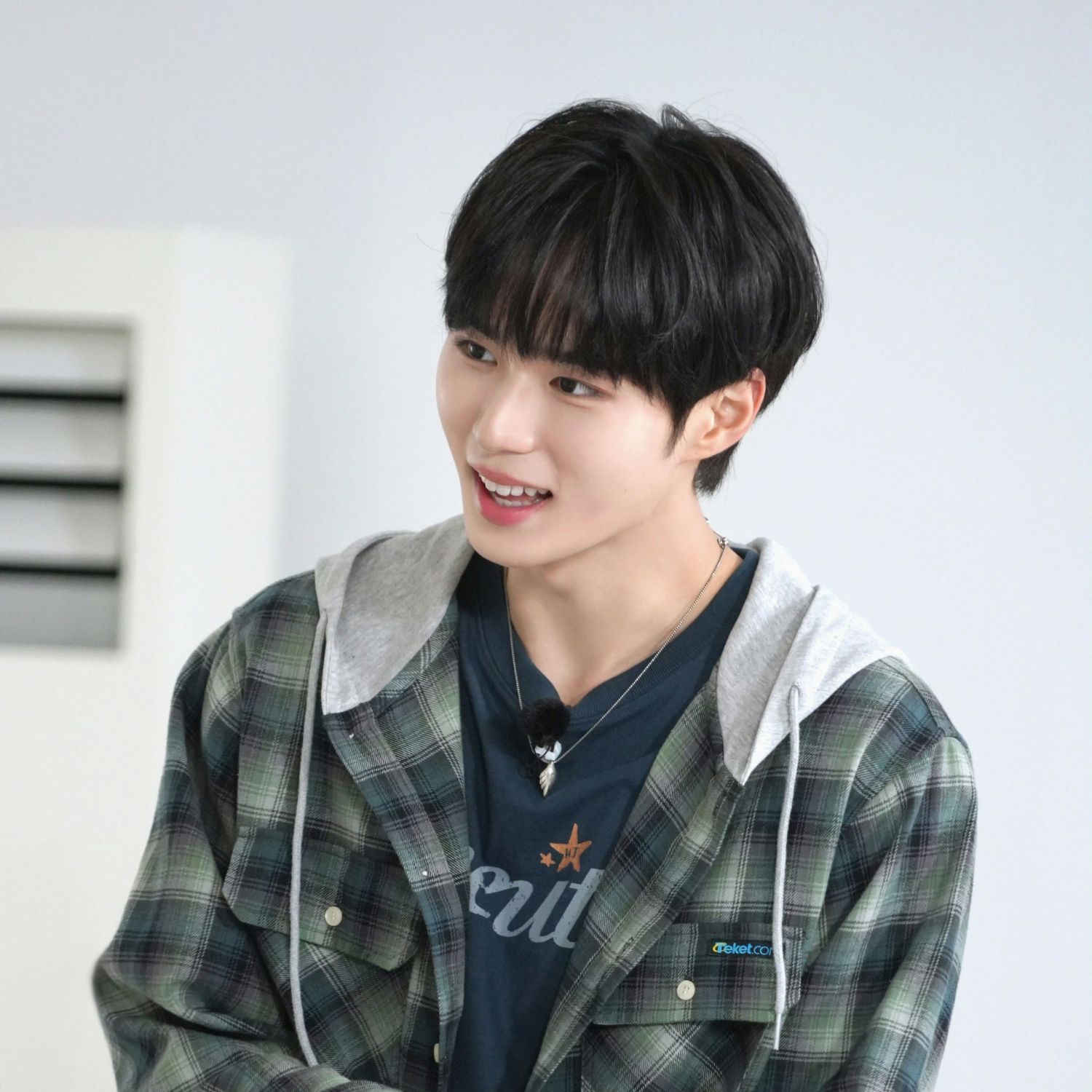 Recent activity shot of Kim Junseo (ALPHA DRIVE ONE)