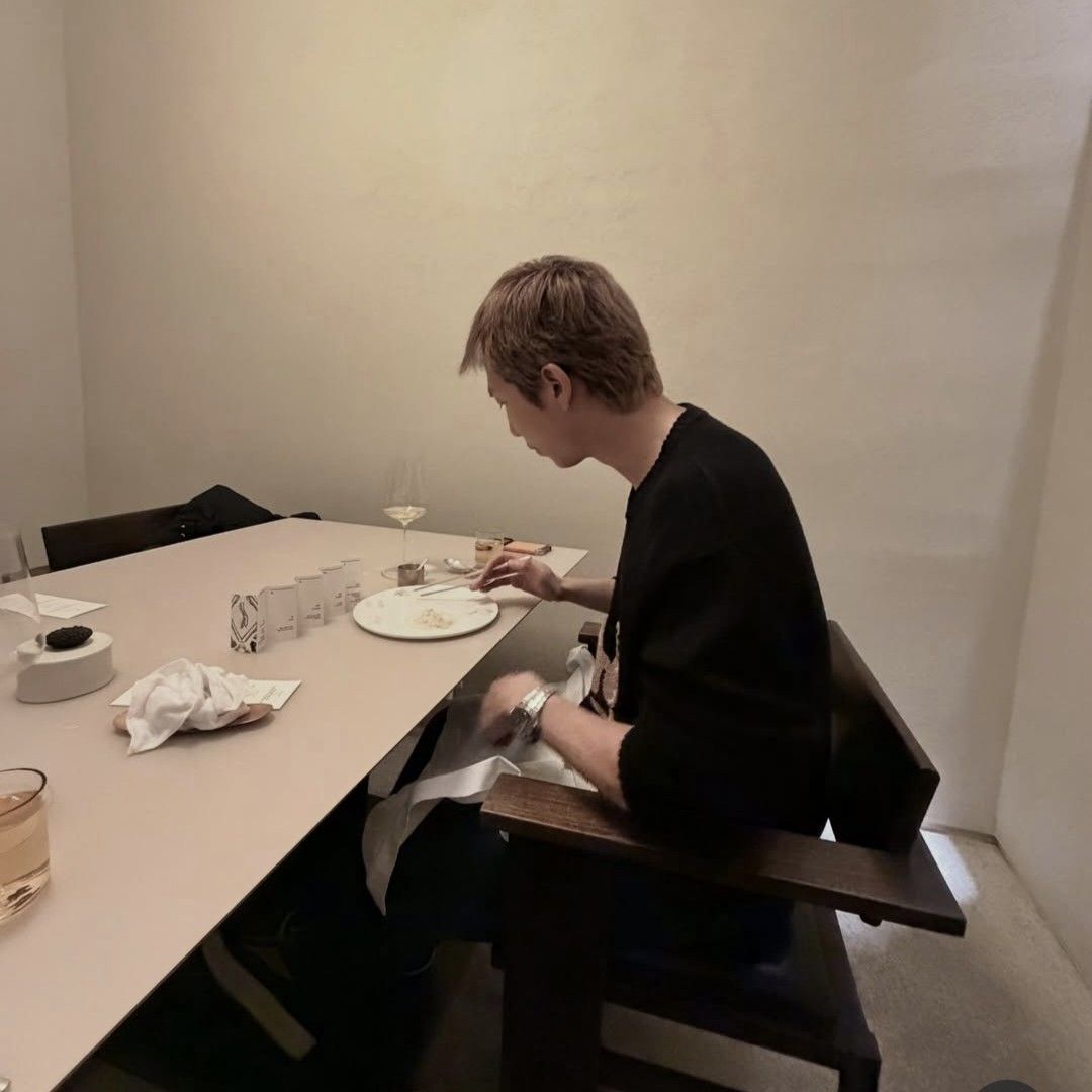 Behind-the-scenes cut of RM (BTS)