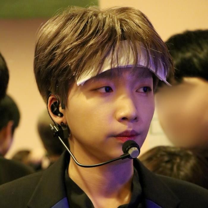 A moment captured by Jeong Sewoon's fan