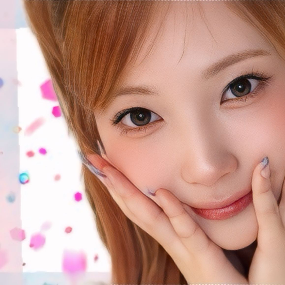 Latest photo of Mayuka (NiziU)