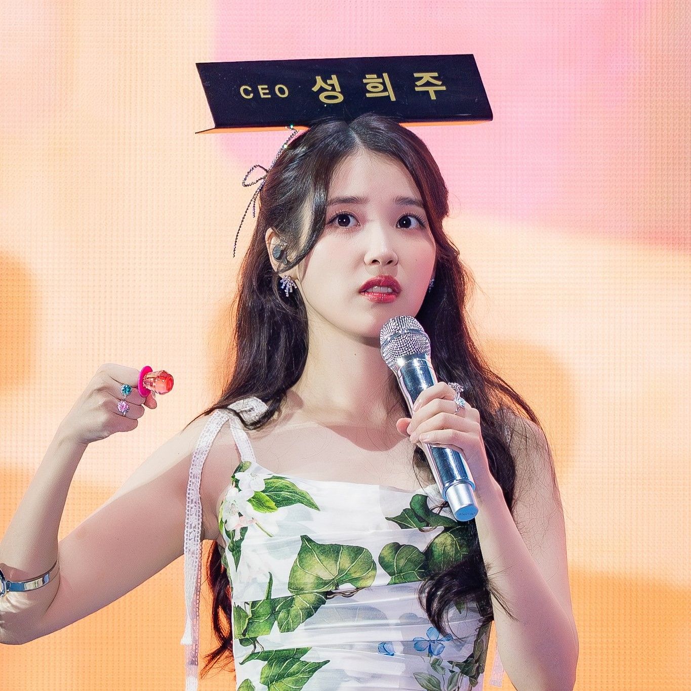 A moment captured by IU's fan