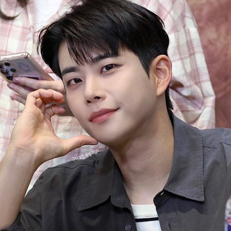 Foto aktivitas terbaru MJ (ASTRO)