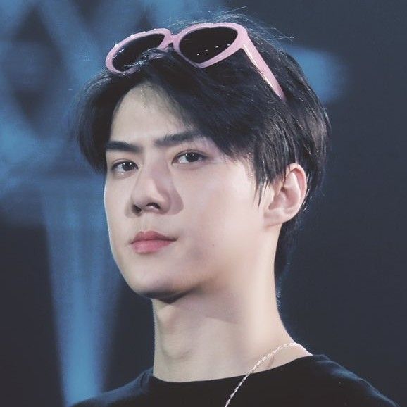 A moment captured by Sehun (EXO)'s fan