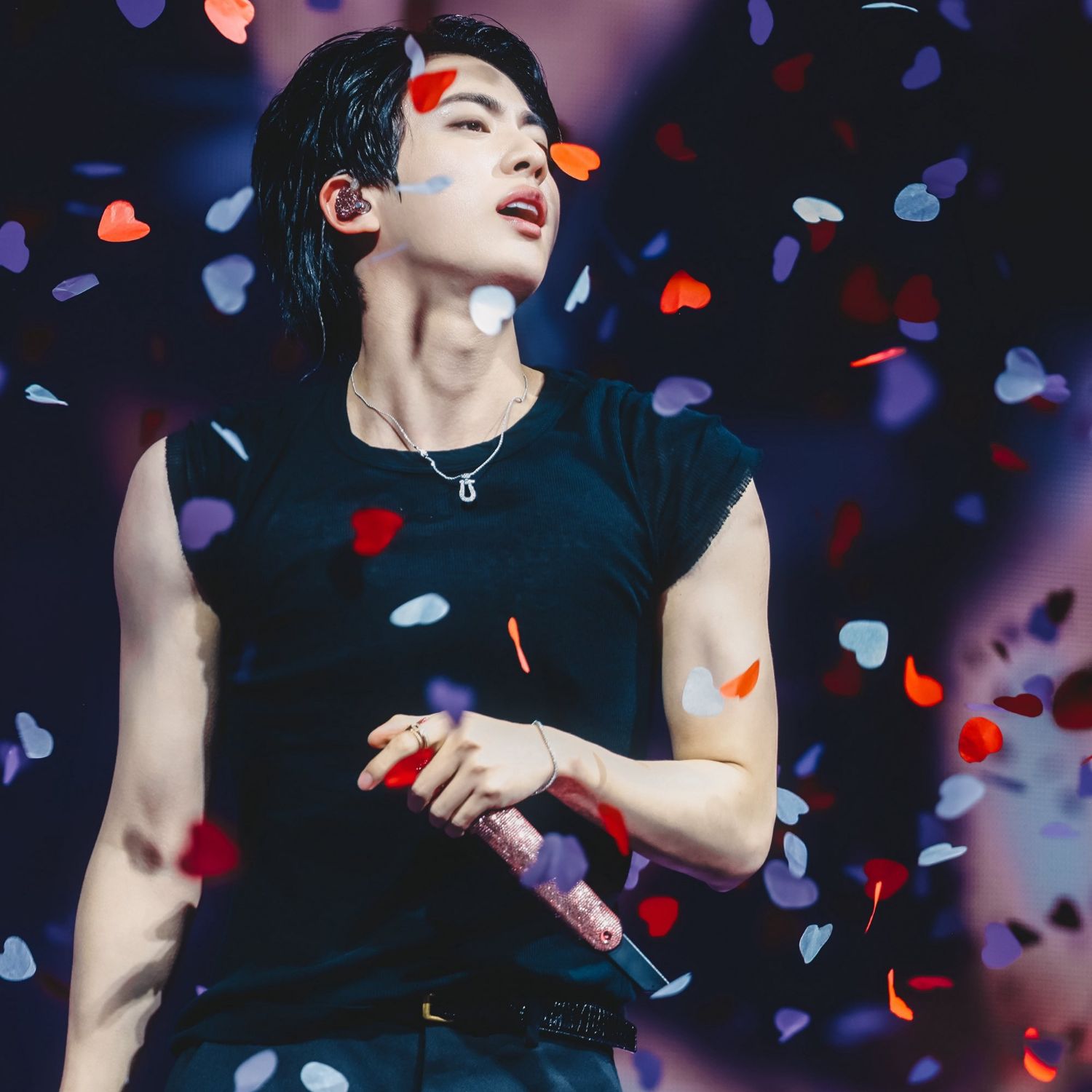 ジン (BTS)の最近の活動写真