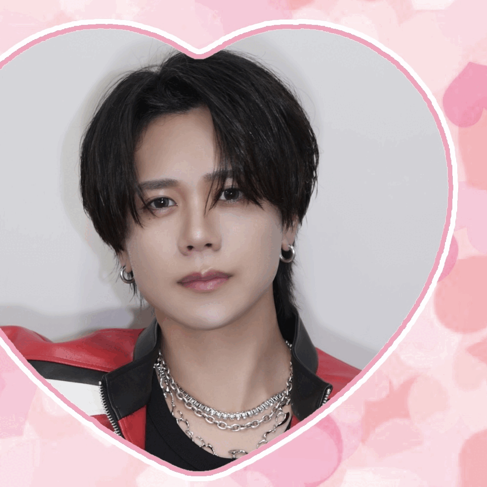 藤牧京介 (INI)的最新照片
