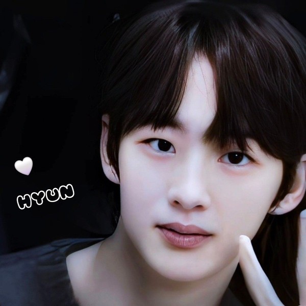 Shining profile picture of Hyun on today's Choeaedol