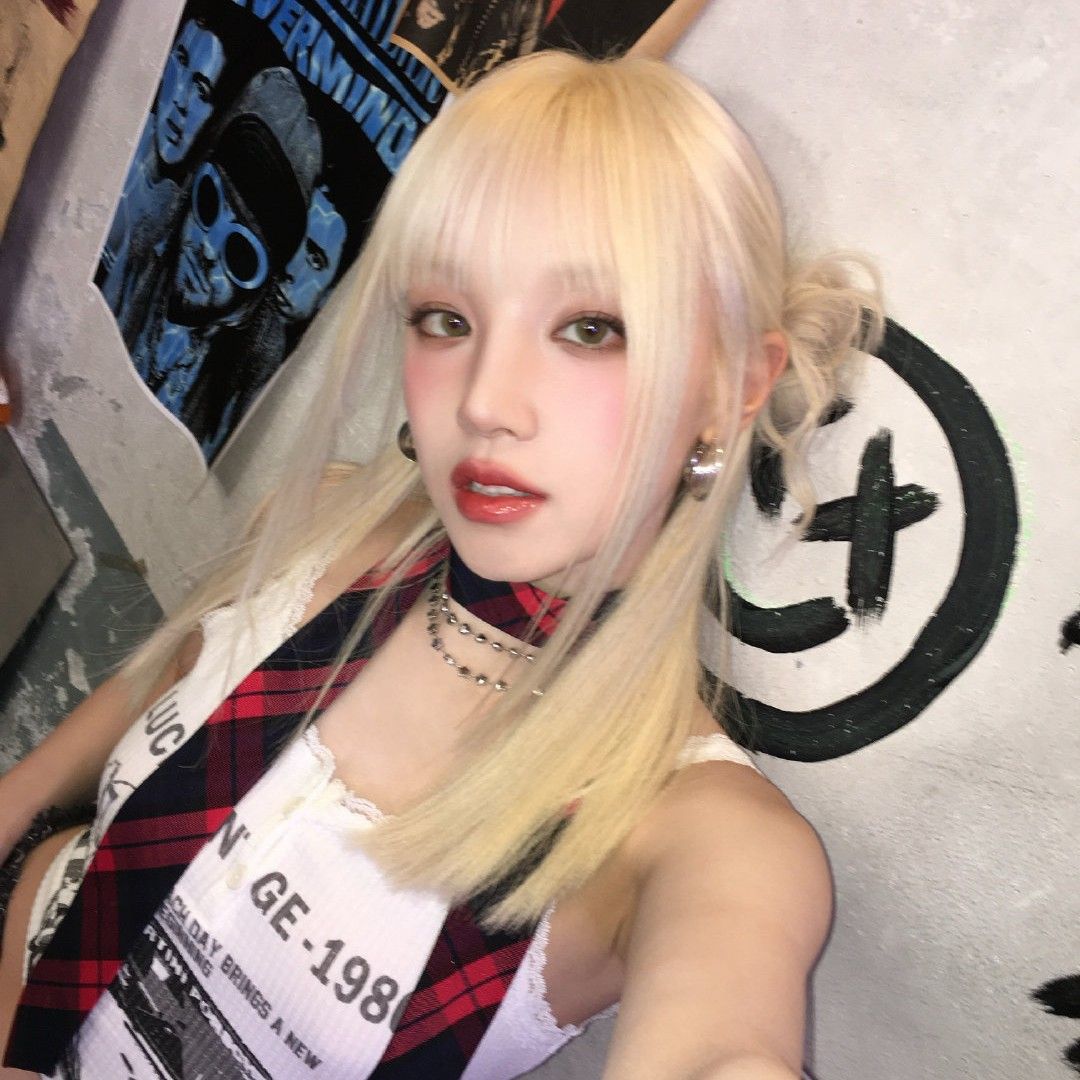 Latest photo of Yuqi (i-dle)