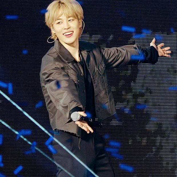 Momen yang diabadikan oleh penggemar Jimin (BTS)