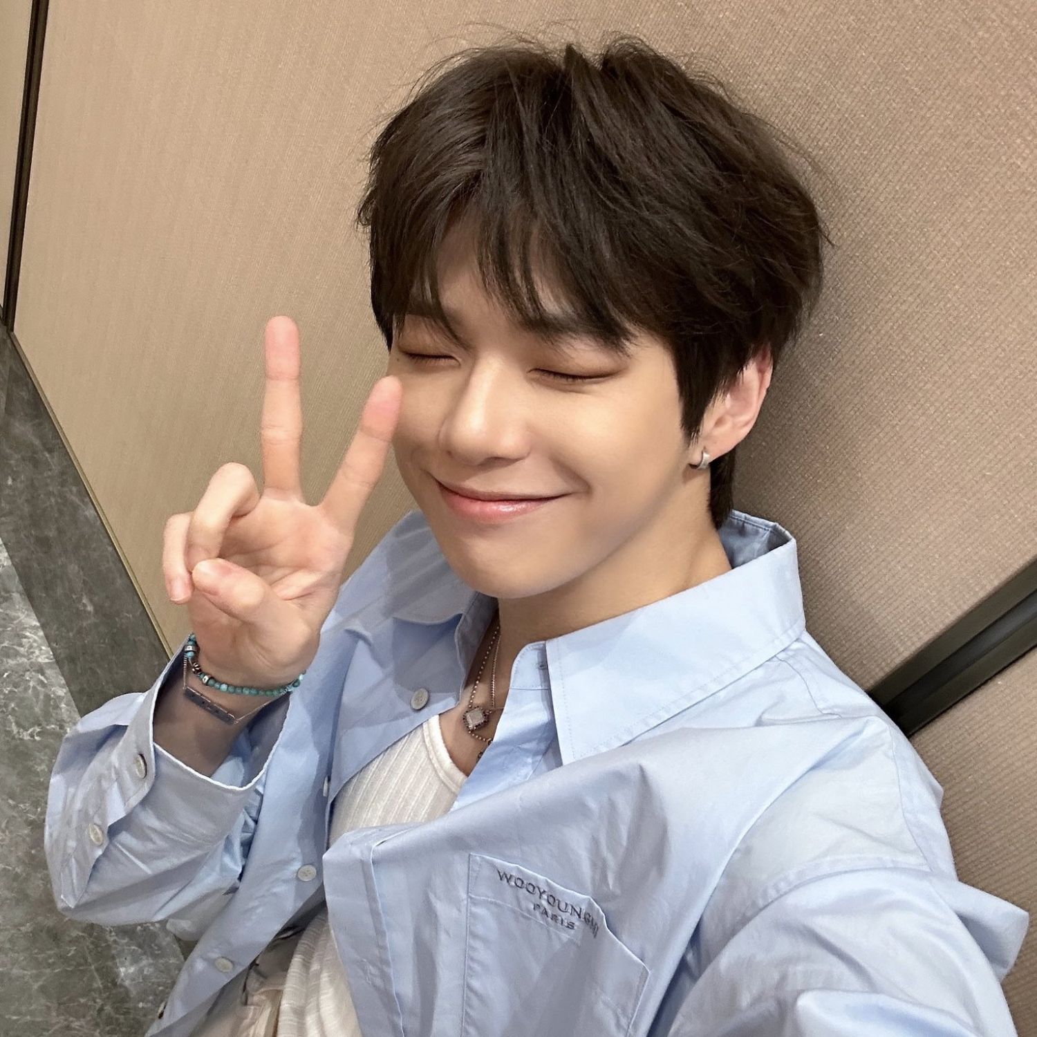 강다니엘 최근 활동샷