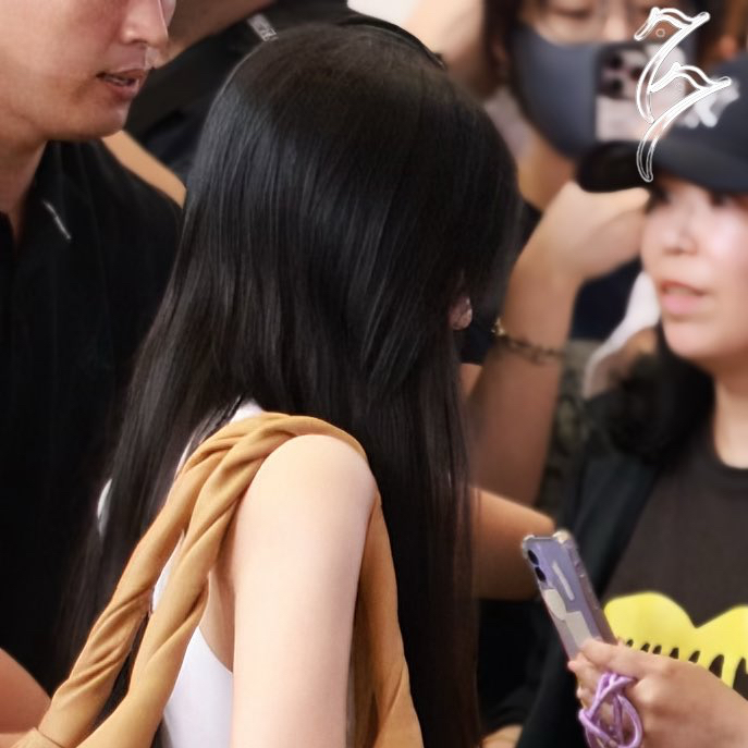 Mina (TWICE)粉絲拍下的瞬間