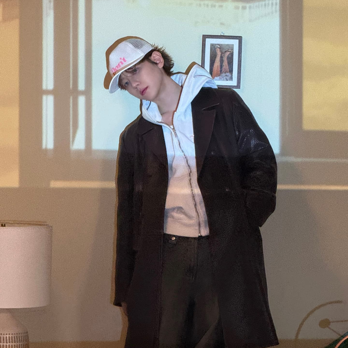 Behind-the-scenes cut of Baekhyun (EXO)