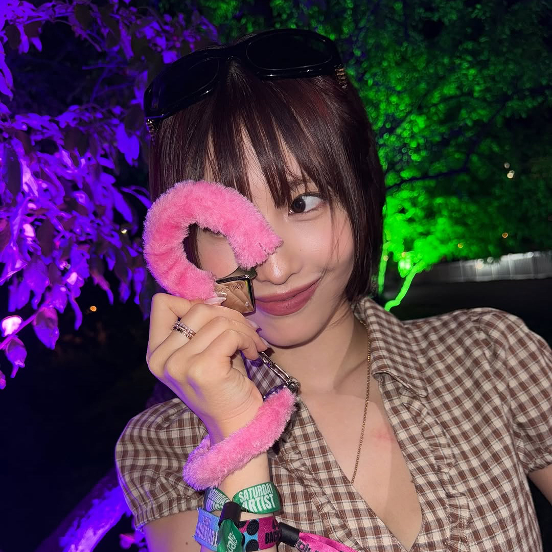 Momo (TWICE)粉丝拍下的瞬间