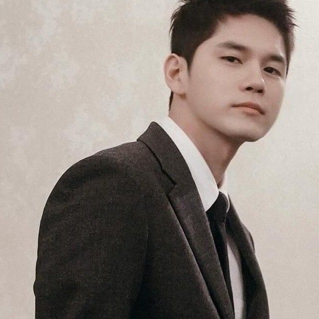 Latest photo of Ong Seongwu