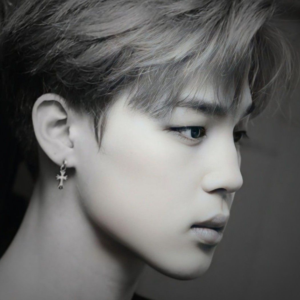 Momen yang diabadikan oleh penggemar Jimin (BTS)