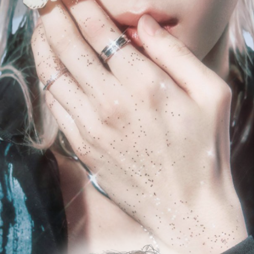 Latest photo of Jo (&TEAM)