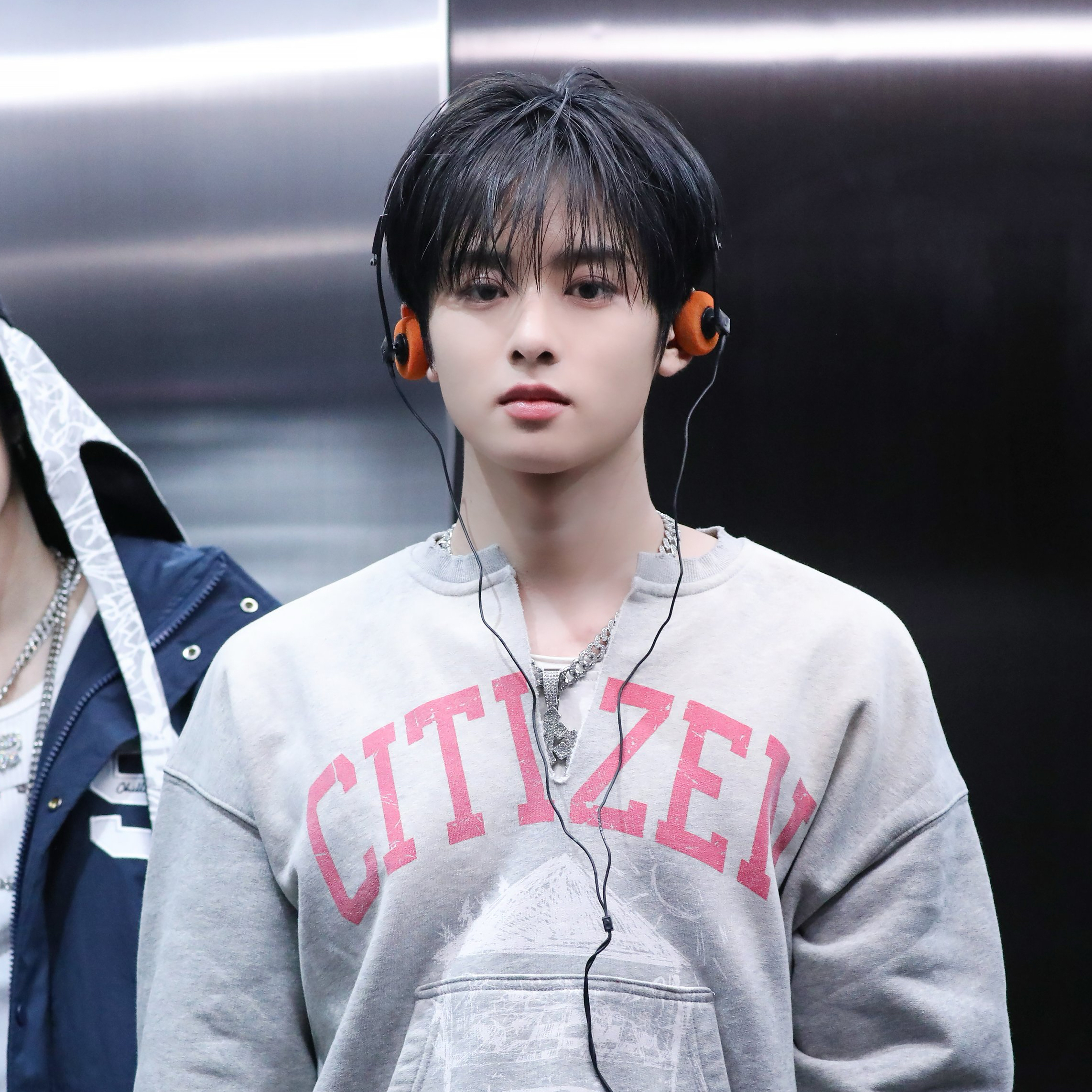 A moment captured by Woono (YOUNITE)'s fan