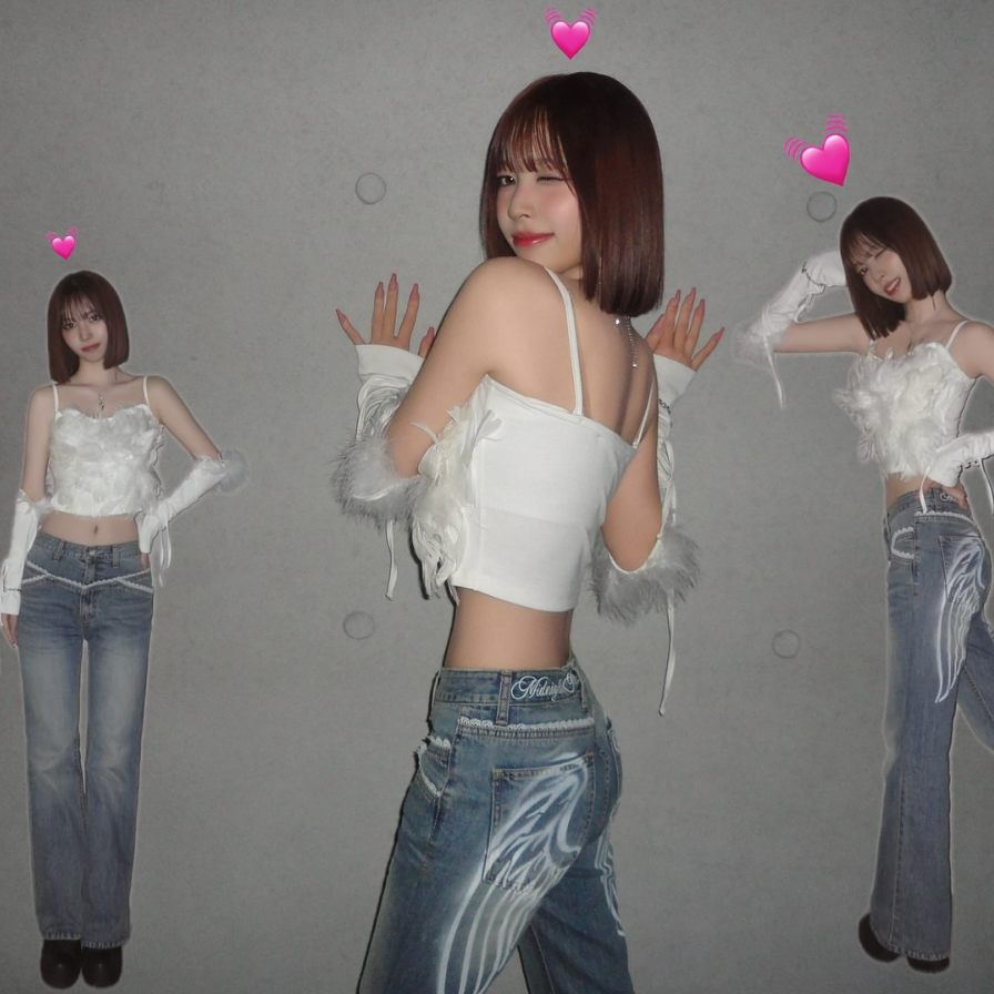 A moment captured by May (RESCENE)'s fan