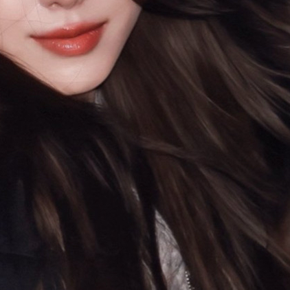 Behind-the-scenes cut of Yuna (ITZY)