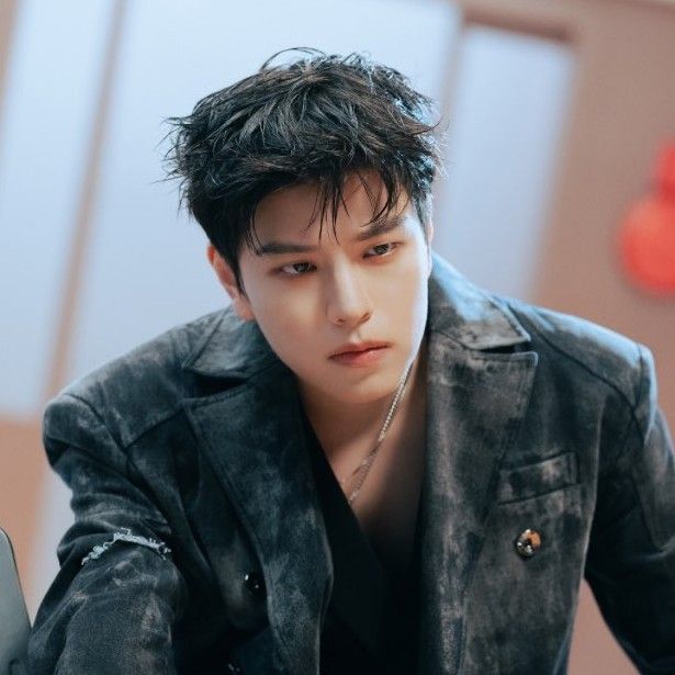 Behind-the-scenes cut of Seungmin (Stray Kids)