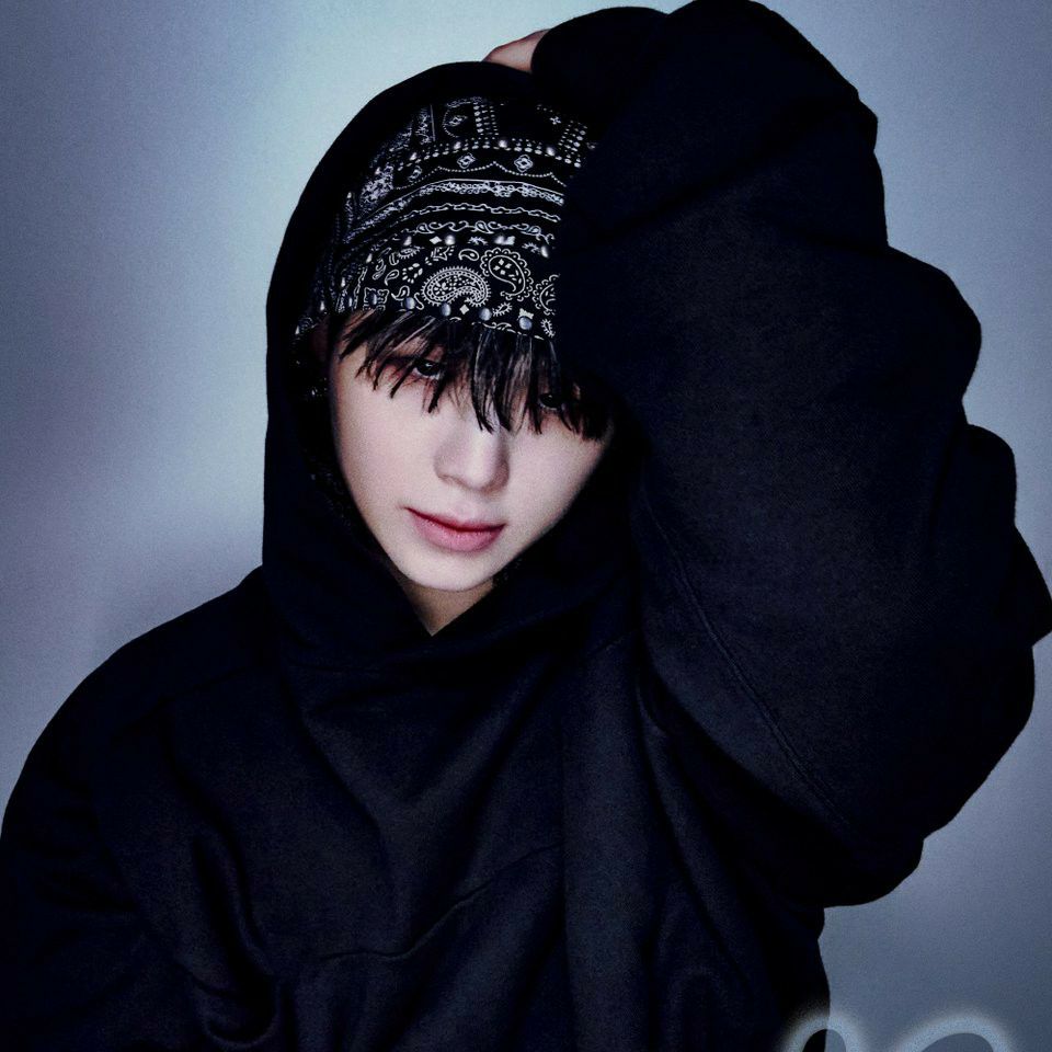 Recent activity shot of Woozi (SEVENTEEN)