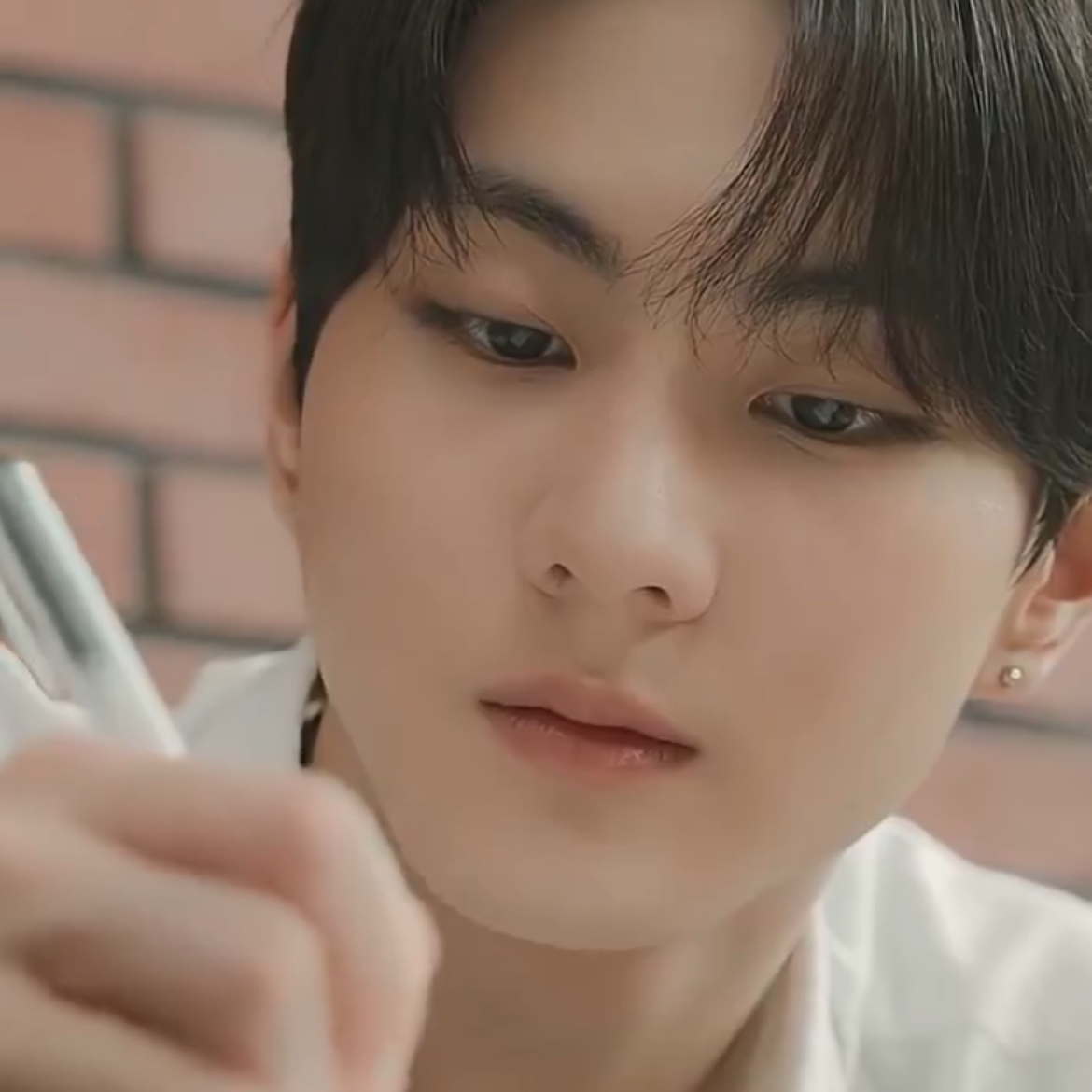 Behind-the-scenes cut of Jungwon (ENHYPEN)