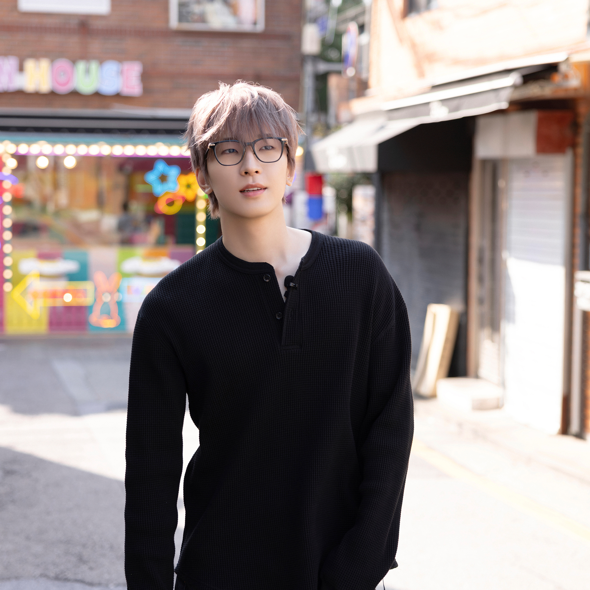 Behind-the-scenes cut of Wonwoo (SEVENTEEN)