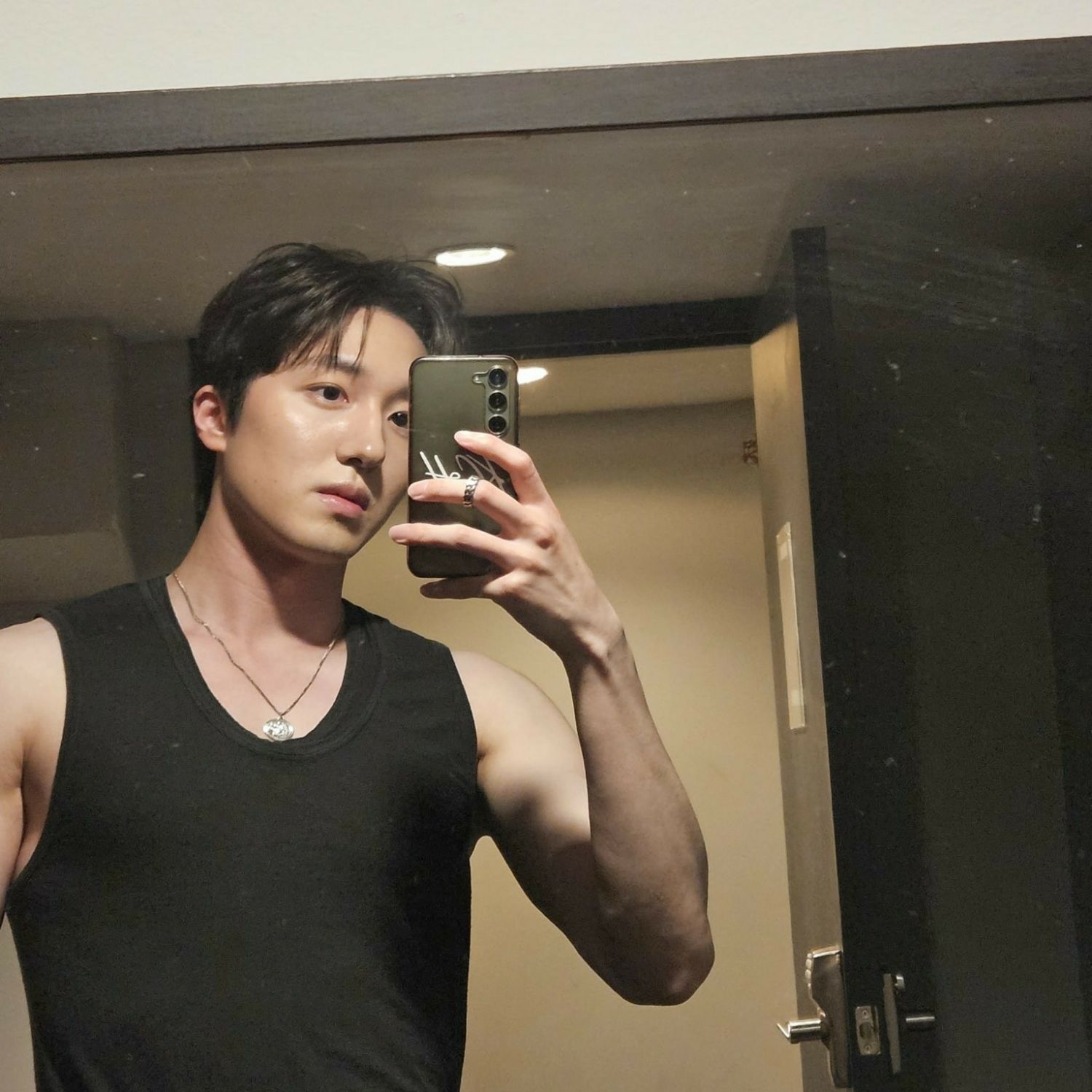 Momen yang diabadikan oleh penggemar Chani (SF9)