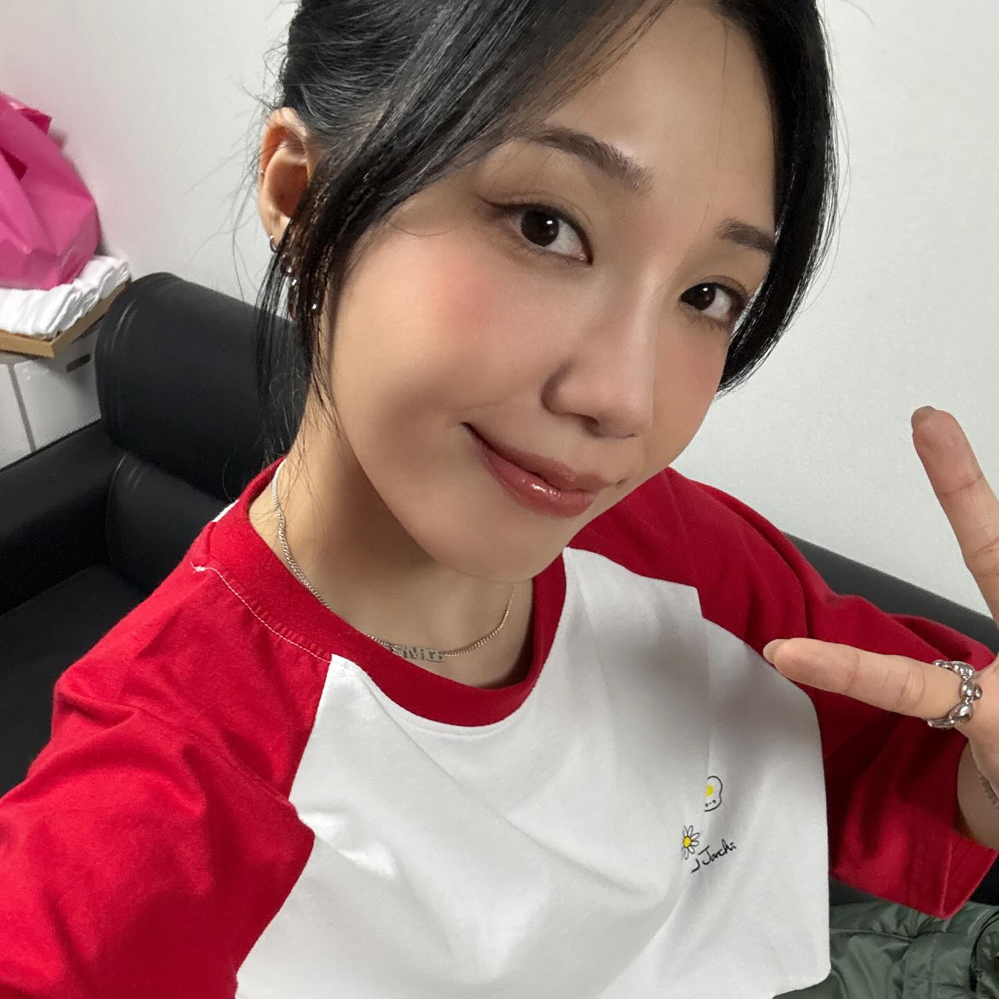 A moment captured by Jeong Eunji (Apink)'s fan