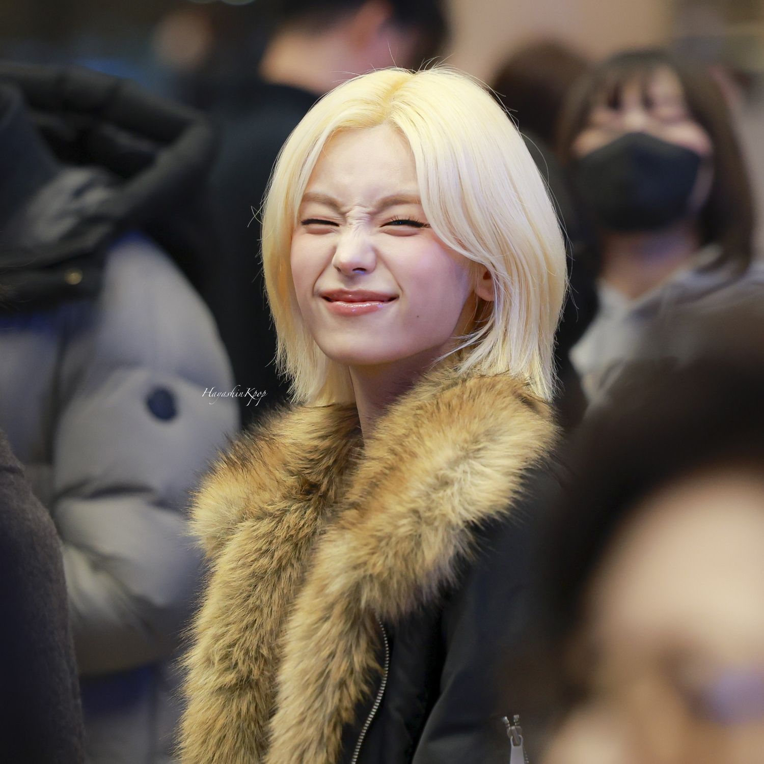 Recent activity shot of Yeji (ITZY)