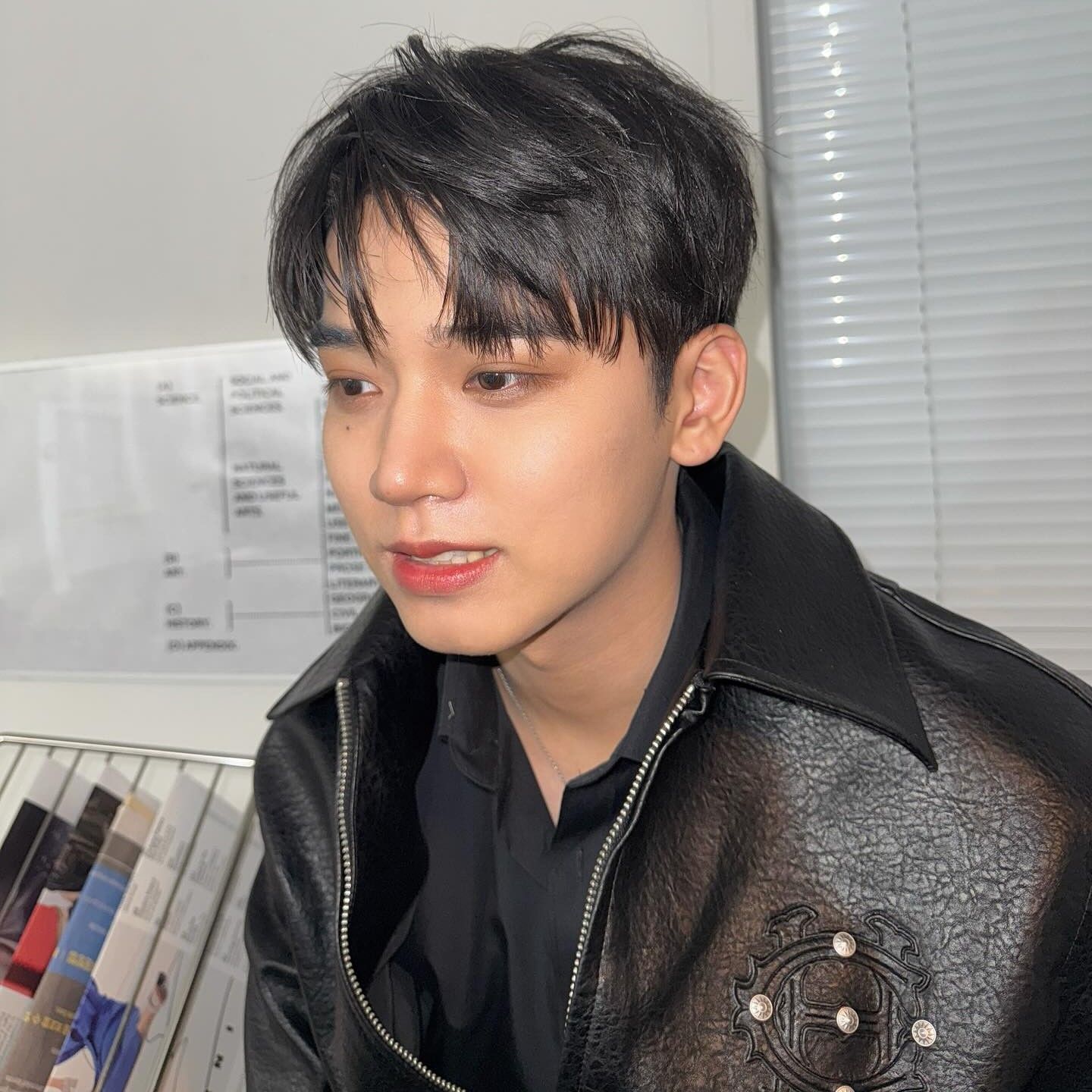 Behind-the-scenes cut of HYUK (OMEGA X)