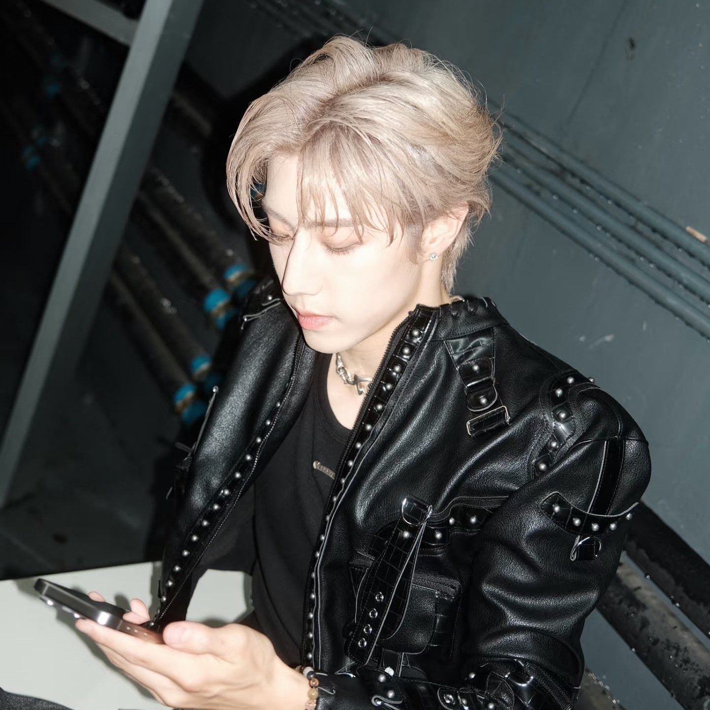 Behind-the-scenes cut of Mark (GOT7)
