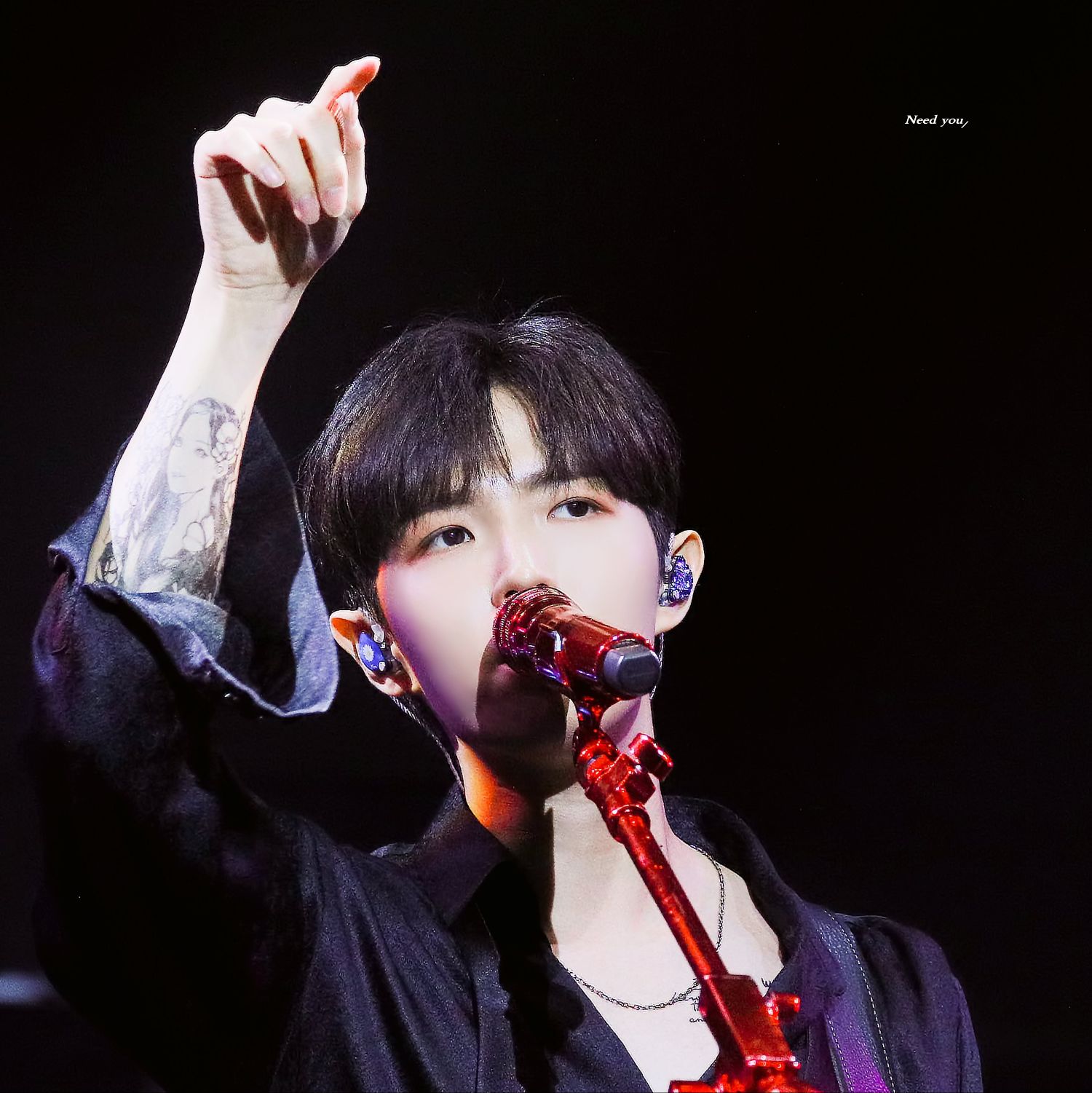 Behind-the-scenes cut of Kim Jaehwan