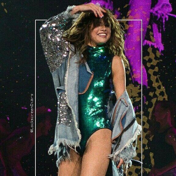 Latest photo of Selena Gomez