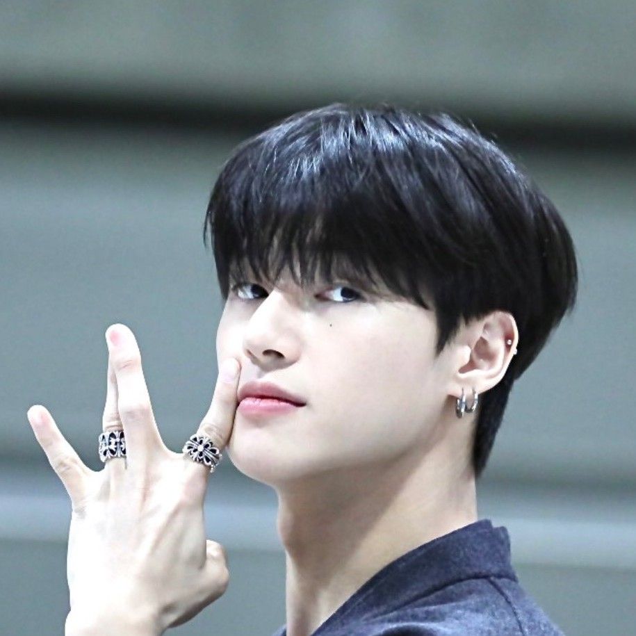 Latest photo of Wooyoung (ATEEZ)