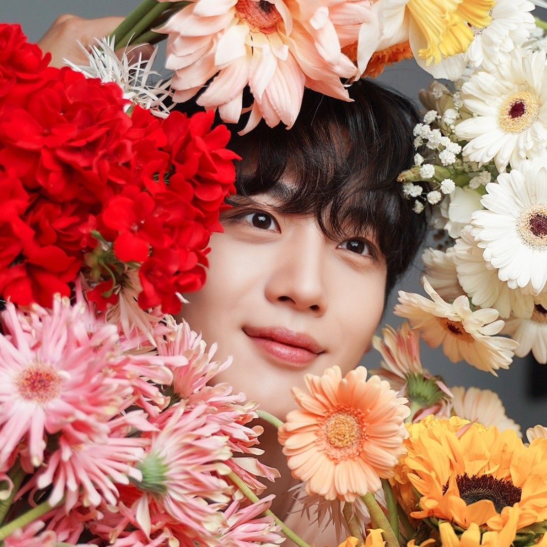 Recent activity shot of Kim Yohan (WEi)