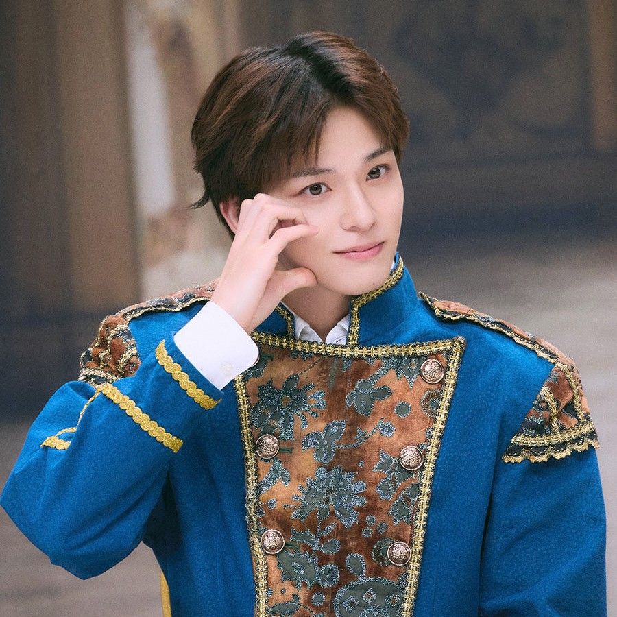 Asahi (TREASURE)的最新照片