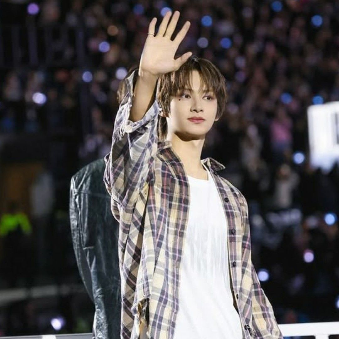 Behind-the-scenes cut of Jun (SEVENTEEN)