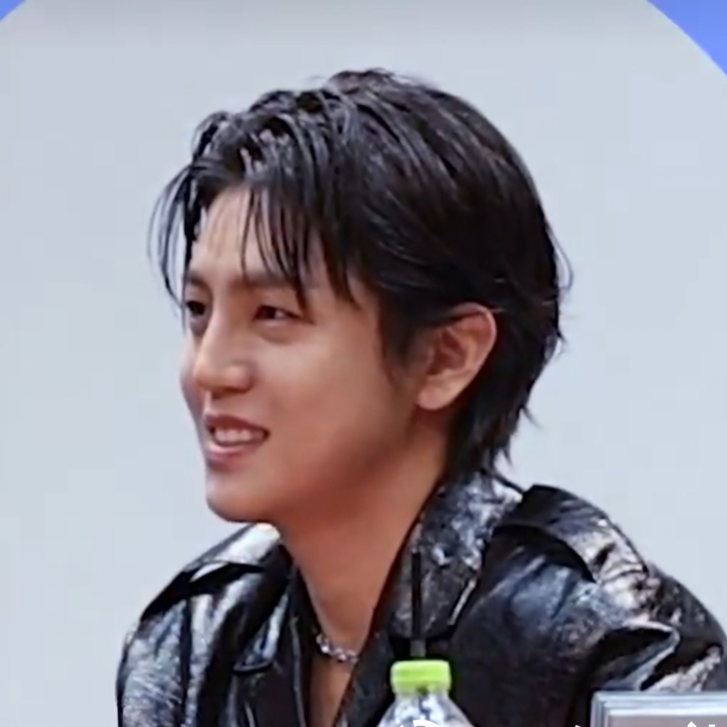 A moment captured by Donghun (A.C.E)'s fan
