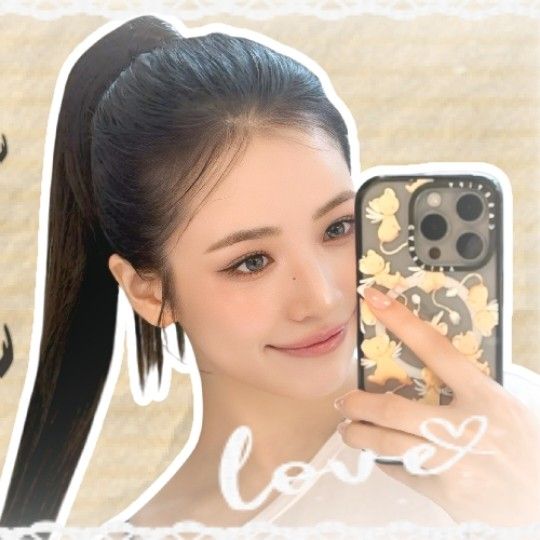 Latest photo of Maya (NiziU)