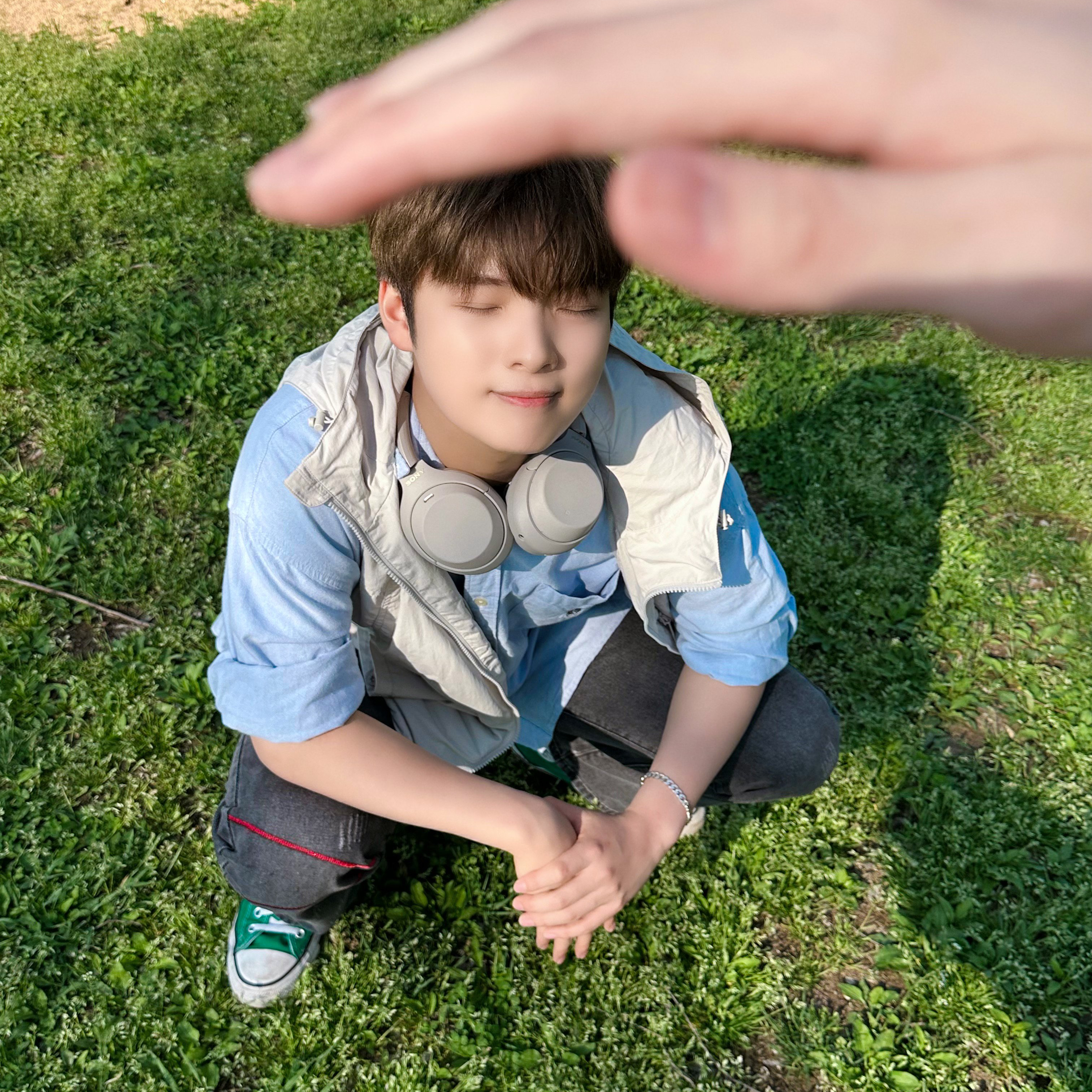 Recent activity shot of Choi JunSeong (GHOST9)