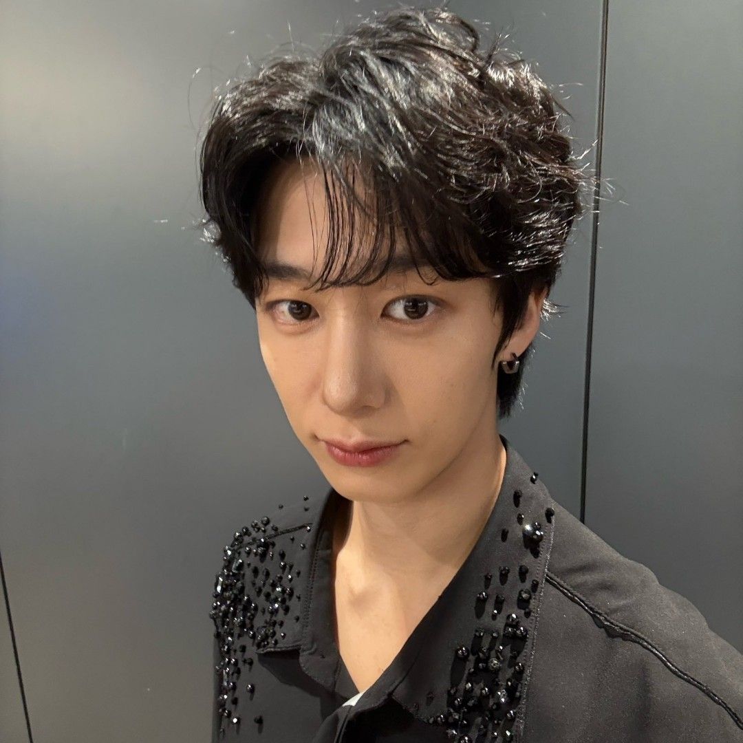 Latest photo of Hyungwon (MONSTA X)