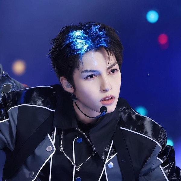 Popular profile picture of Charlie (SMTR25) loved by fans