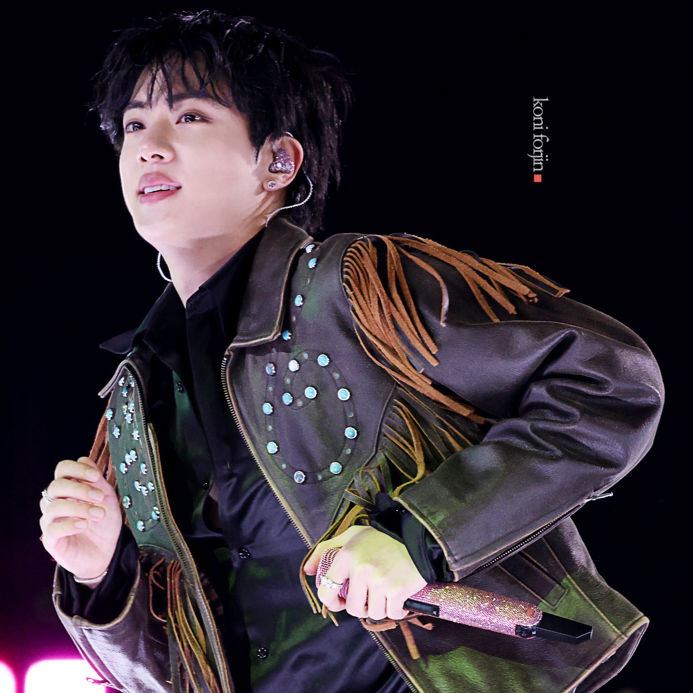 A moment captured by Jin (BTS)'s fan