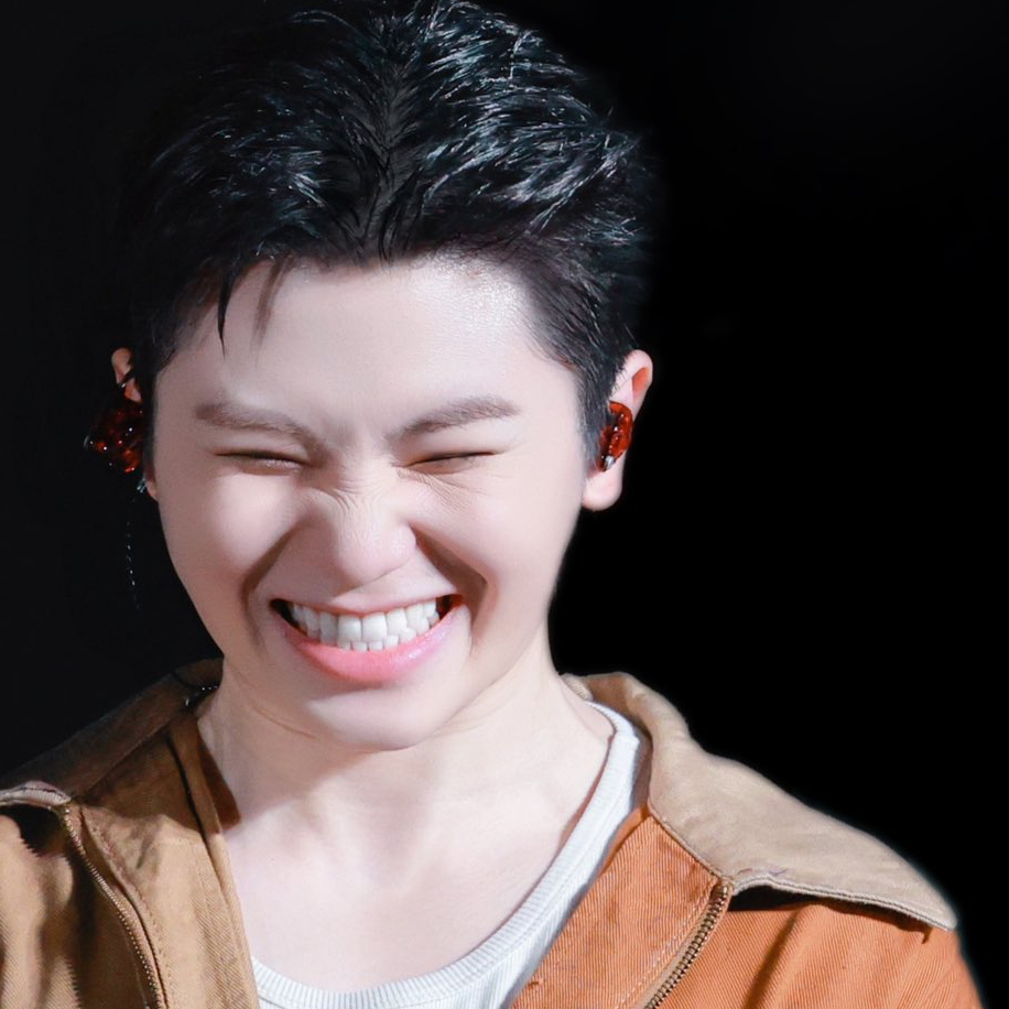 Latest photo of Woozi (SEVENTEEN)