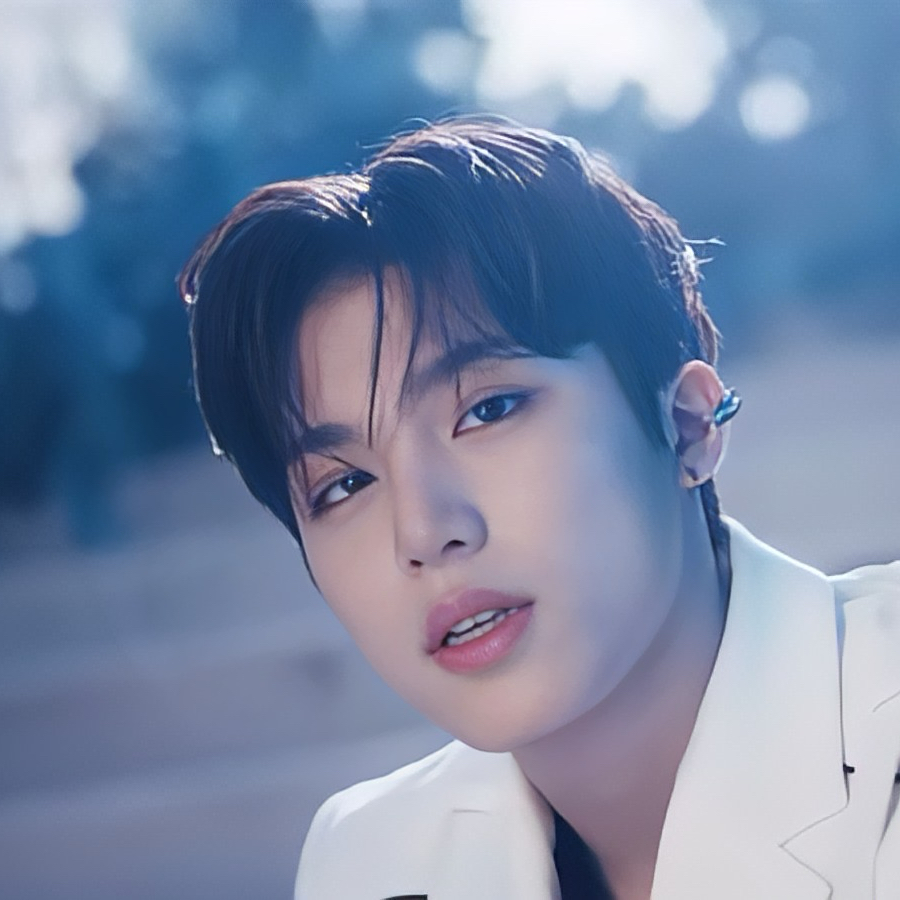 Behind-the-scenes cut of Park Jeongwoo (TREASURE)