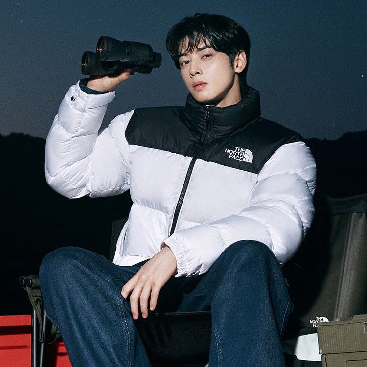 A moment captured by Eunwoo (ASTRO)'s fan