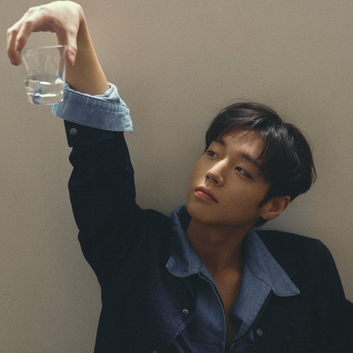 Recent activity shot of Park Jihoon