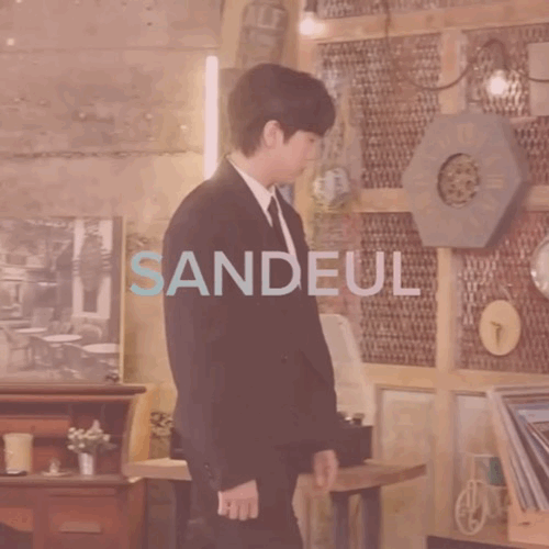 Behind-the-scenes cut of Sandeul (B1A4)